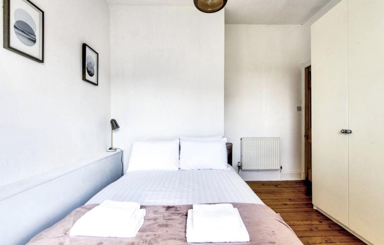 Entire Period Flat By City Centre Edinburgh Eksteriør billede